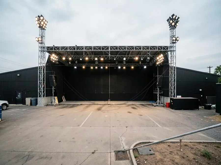 Film studio tours