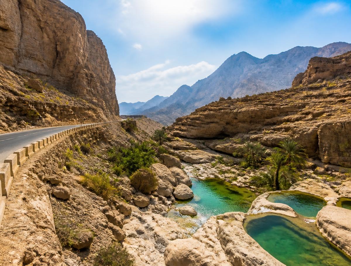 Oman: wadis & sands
