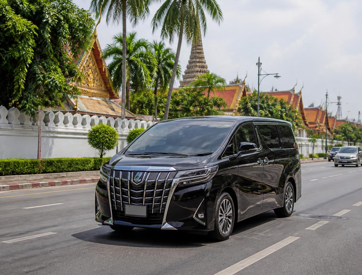 Private driver service in Bangkok, Thailand