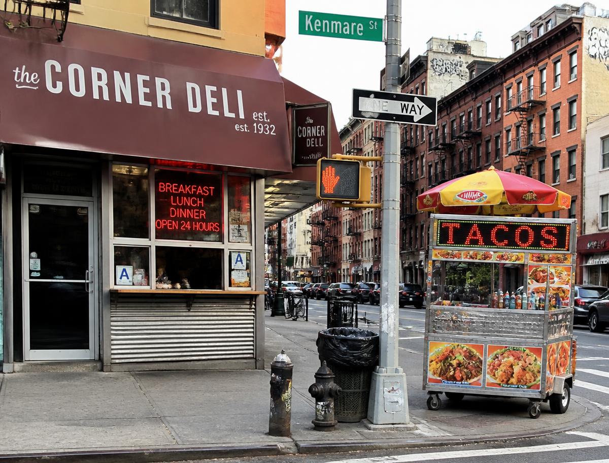 Food tour scene in New York, United States